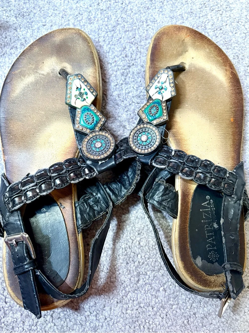 Women’s Embellished Sandals Well Worn